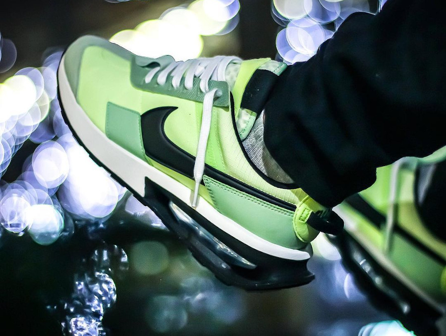 Nike-Air-Max-Pre-Day-vert-citron-pistache-on-feet-3