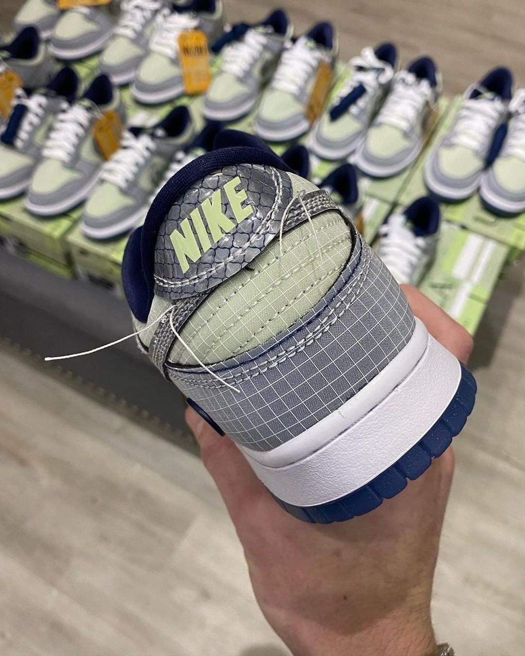 Nike-X-Union-Dunk-Low-vert-gris